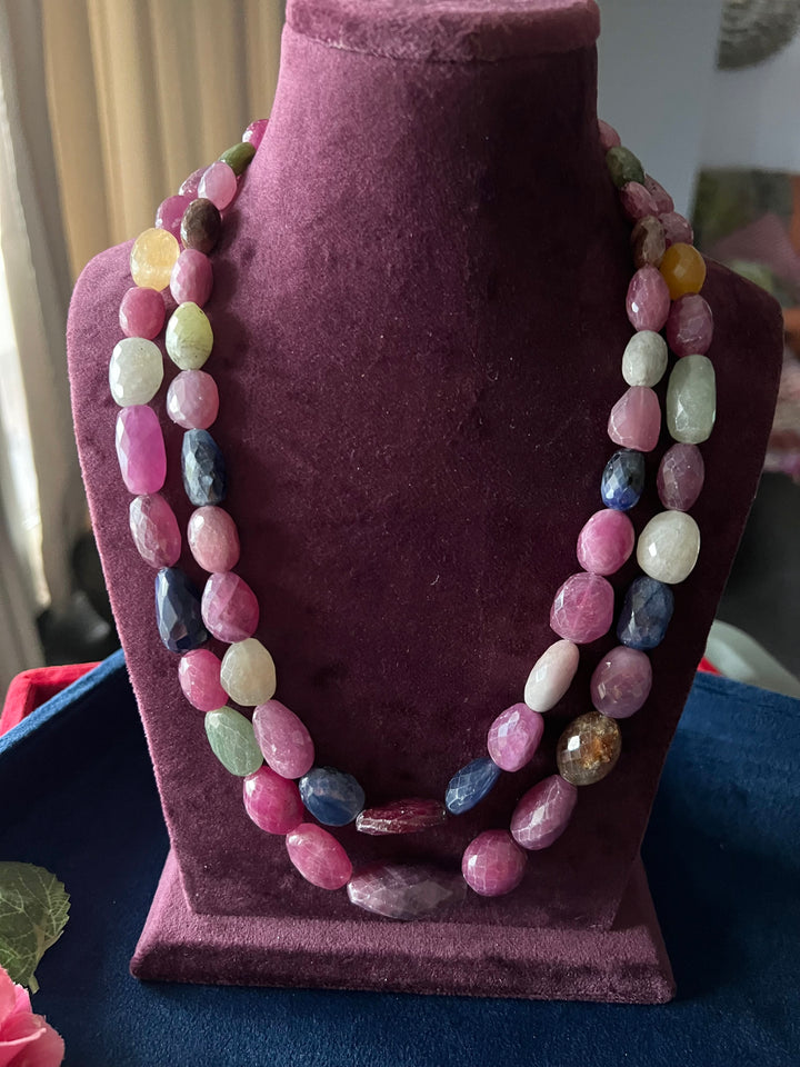 Handcrafted Multicolored Gemstone Necklace: A Tapestry of Elegance