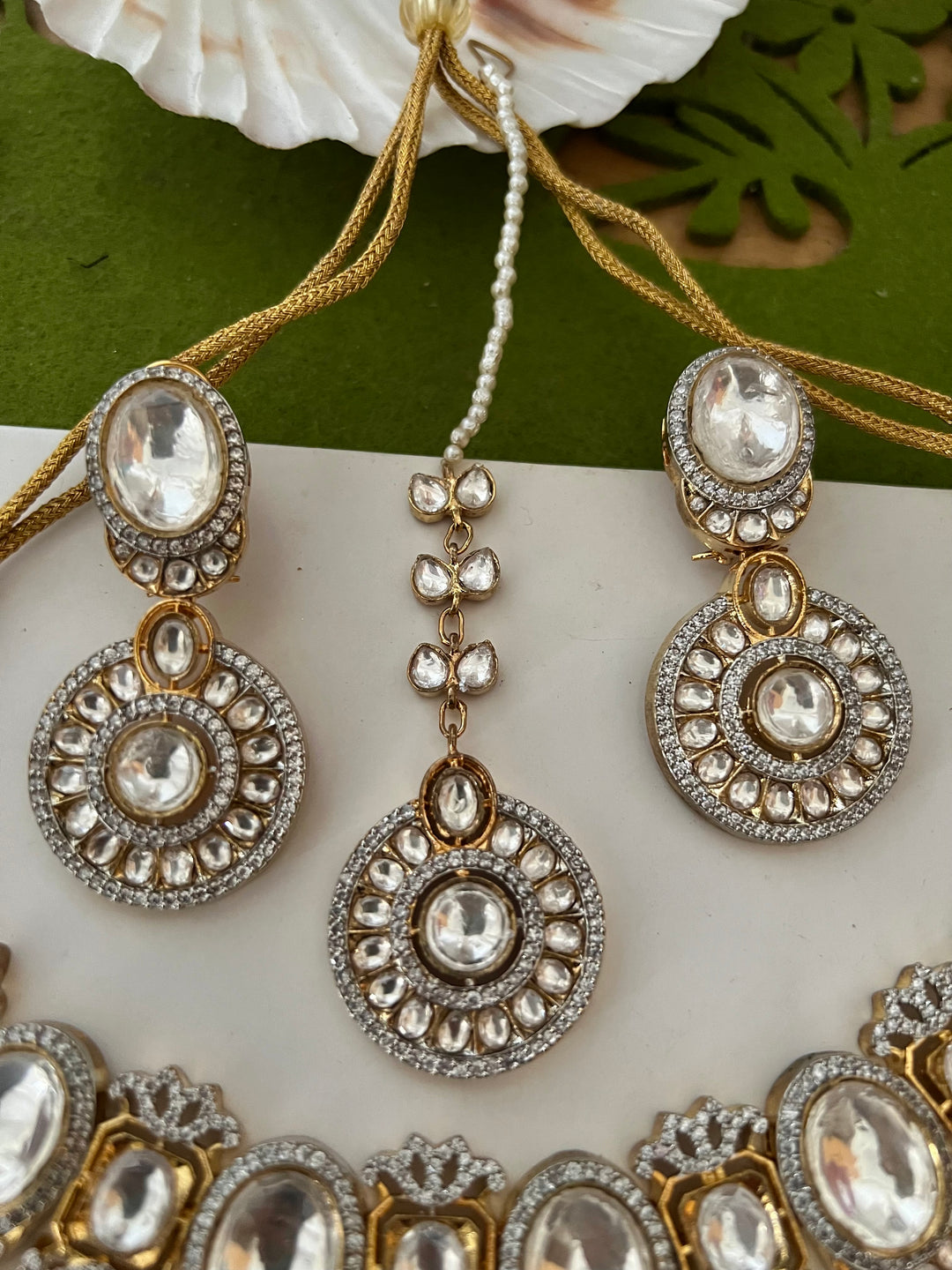 High Quality Kundan Necklace with Earrings