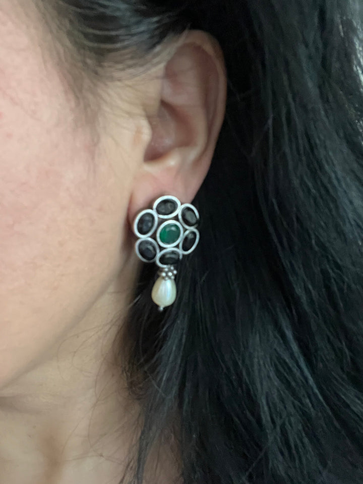 SHIVKA Fusion Necklace with Earrings