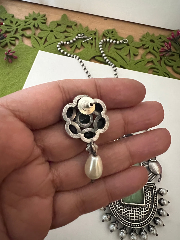 SHIVKA Fusion Necklace with Earrings