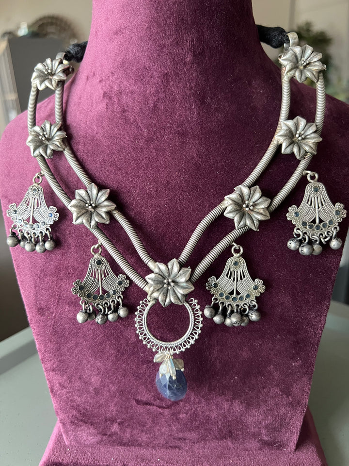 Handcrafted Antique Brass Statement Necklace - Unveil Your Unique Style