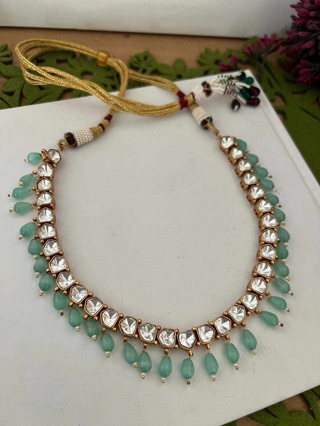 Elegant Kundan Necklace with Earrings