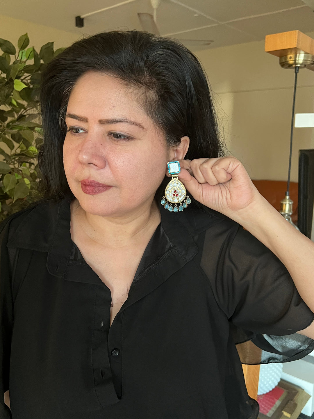 Elegant Earrings - Premium Quality, Exquisite Craftsmanship