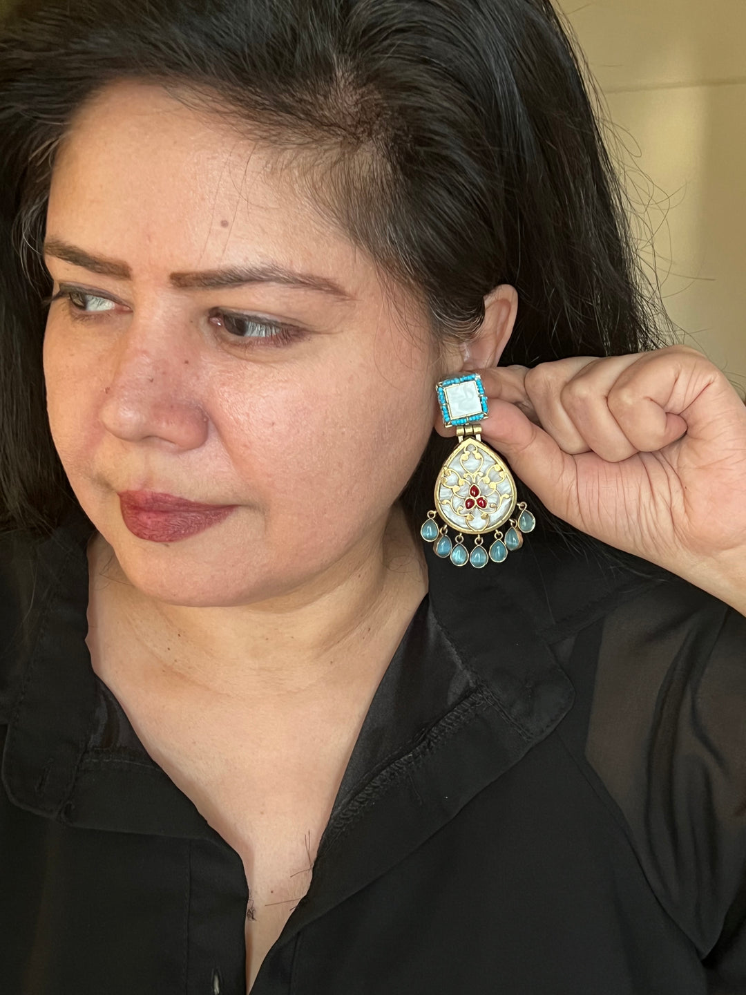 Elegant Earrings - Premium Quality, Exquisite Craftsmanship