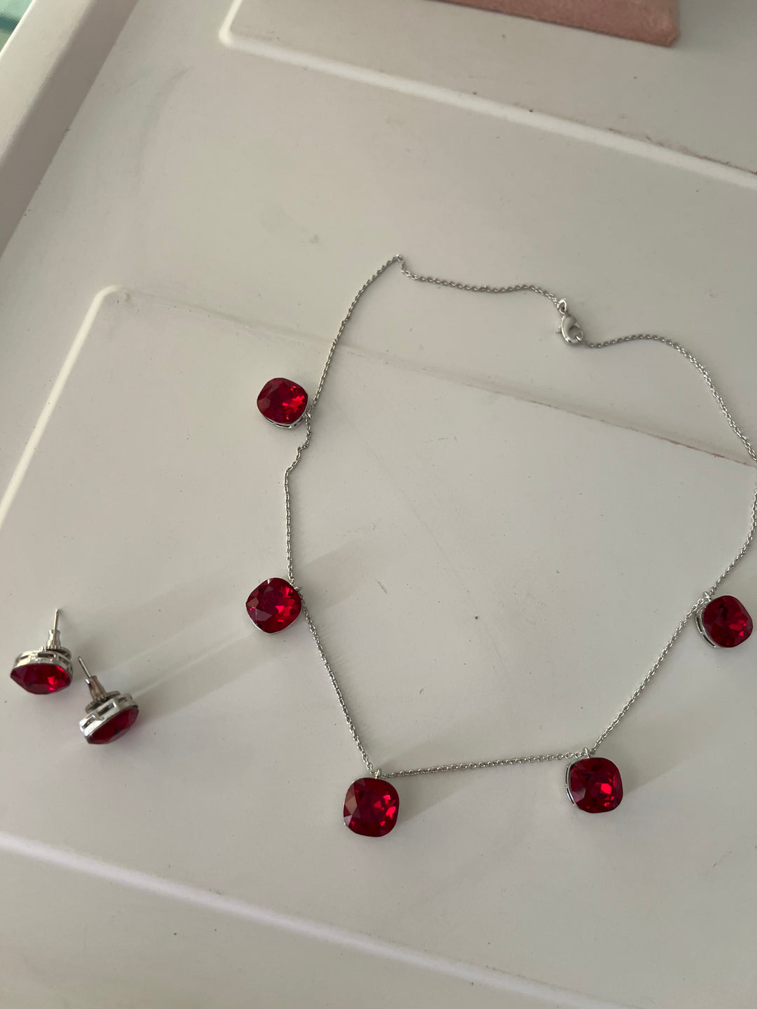 Elegant Ruby Necklace Set - Unmatched Quality and Style