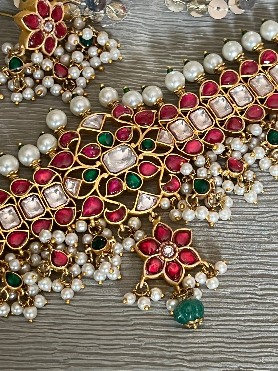 SHIVKA Beautiful Flora Kundan Choker with Pretty Earrings/ Wedding Choker Set/ Bridal Choker Set/ Wedding Jewellery/ Kundan Jewellery