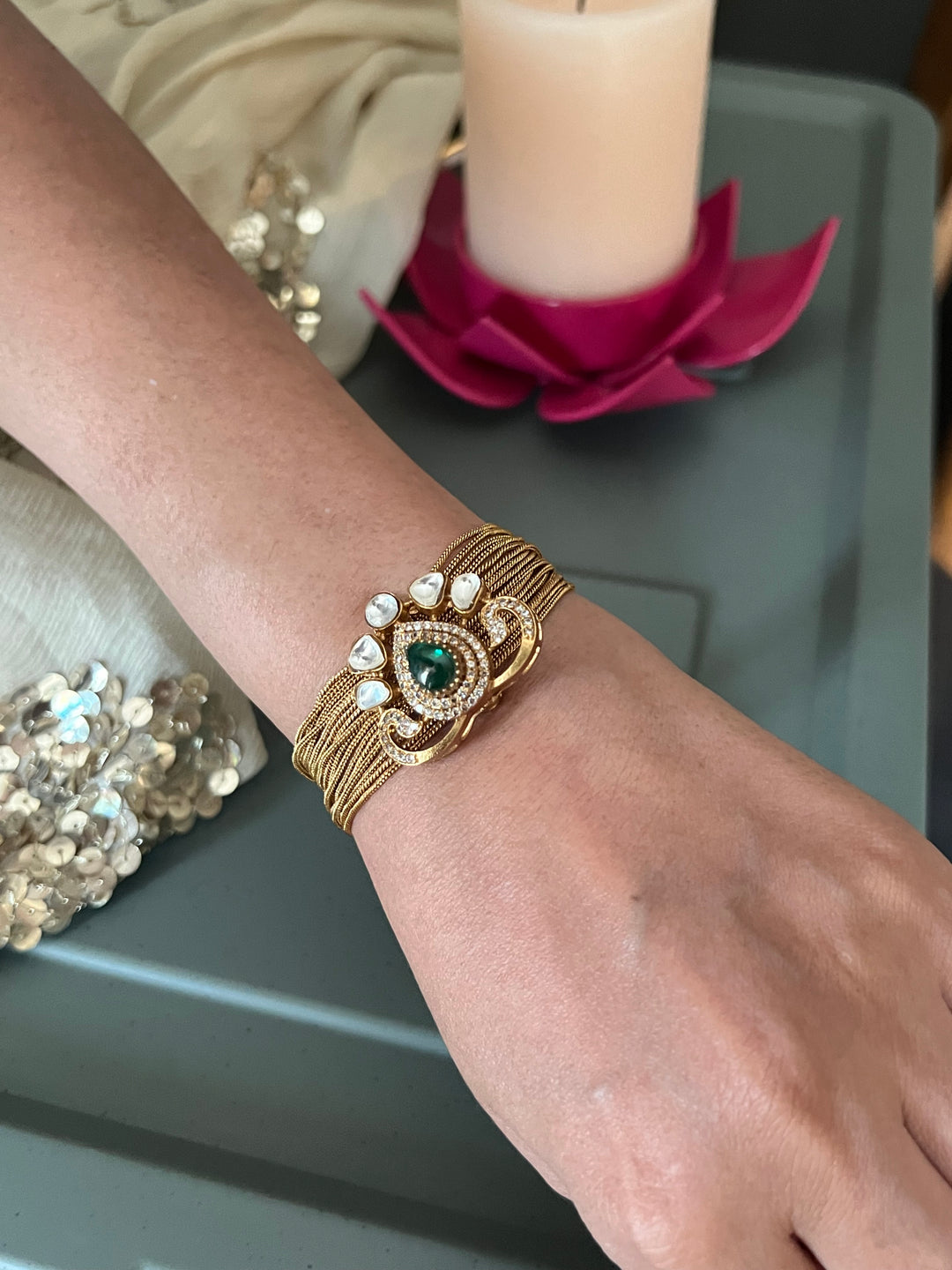 Exquisite Kundan Bracelet with Ghungroo Tassells - Unparalleled Quality and Style