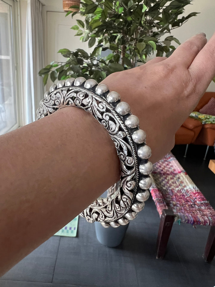 Exquisite Antique Kada with Chitai Work in Pure 925 Silver