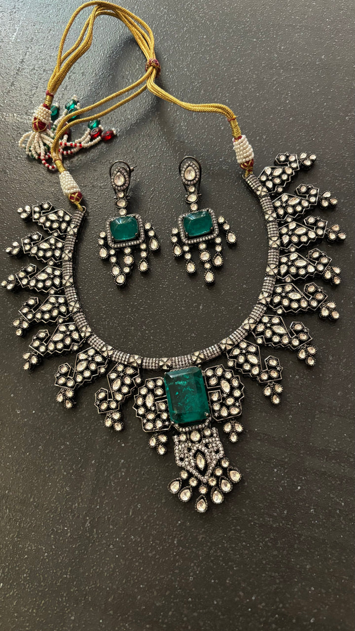 Elegant Necklace Set - Unmatched Quality and Style