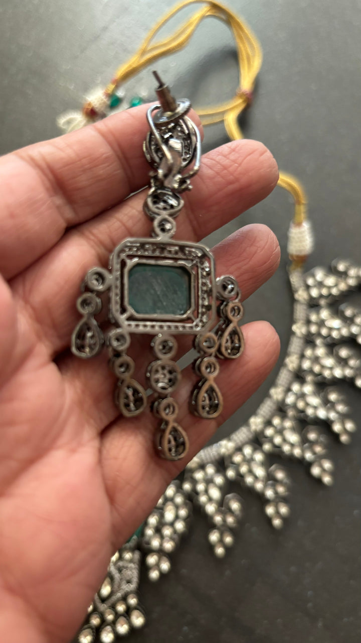 Elegant Necklace Set - Unmatched Quality and Style