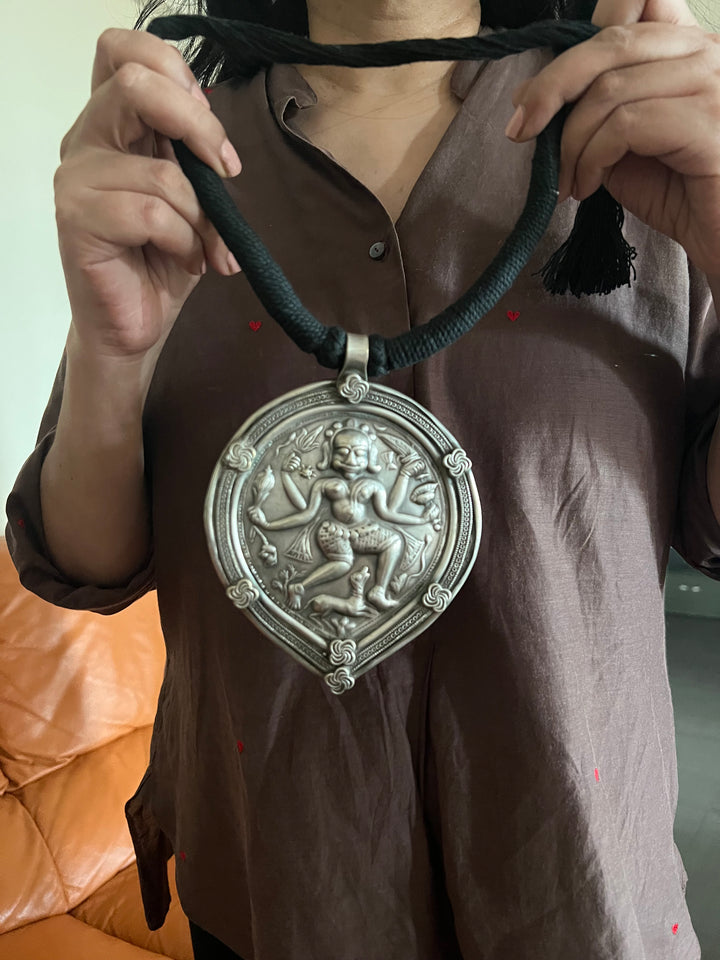 Antique Goddess Necklace - A Timeless Statement Piece