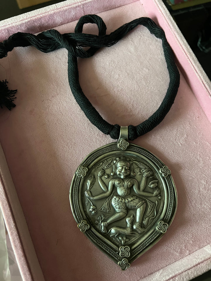 Antique Goddess Necklace - A Timeless Statement Piece