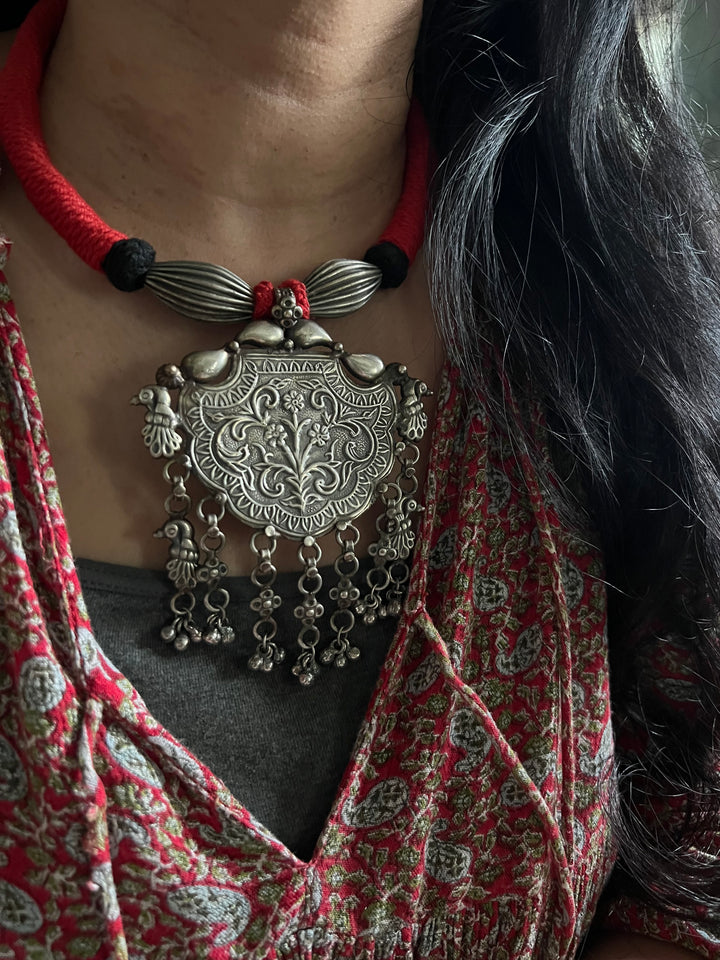 Antique Pendant Necklace with Handmade Dori - Timeless Elegance