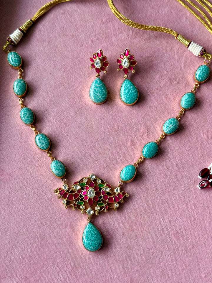 Natural Amazonite Kundan Necklace Set
