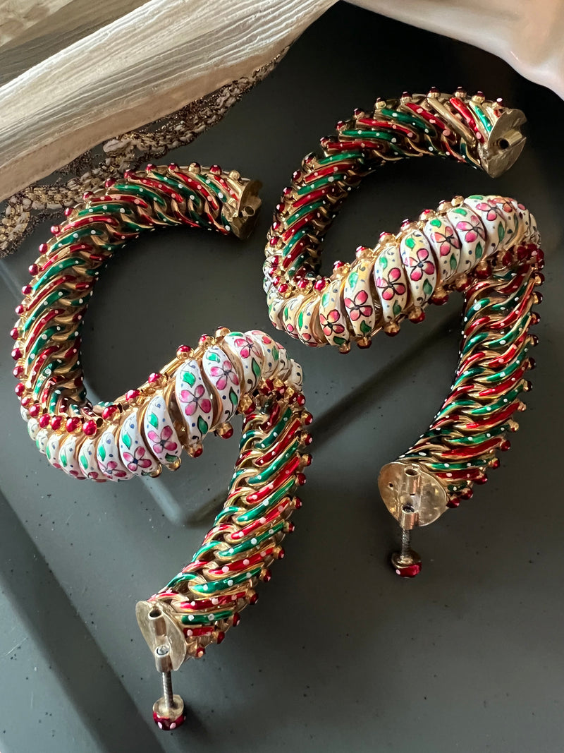 Exquisite Pair of Pure 925 Silver Enamelled Gold Polish Sutlodes - Wedding & Festive Delight