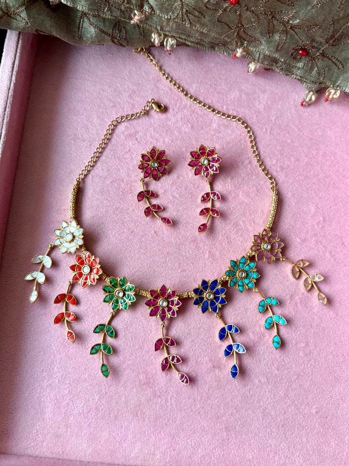 Multicolour Jadau Flower and Leaf Necklace Set