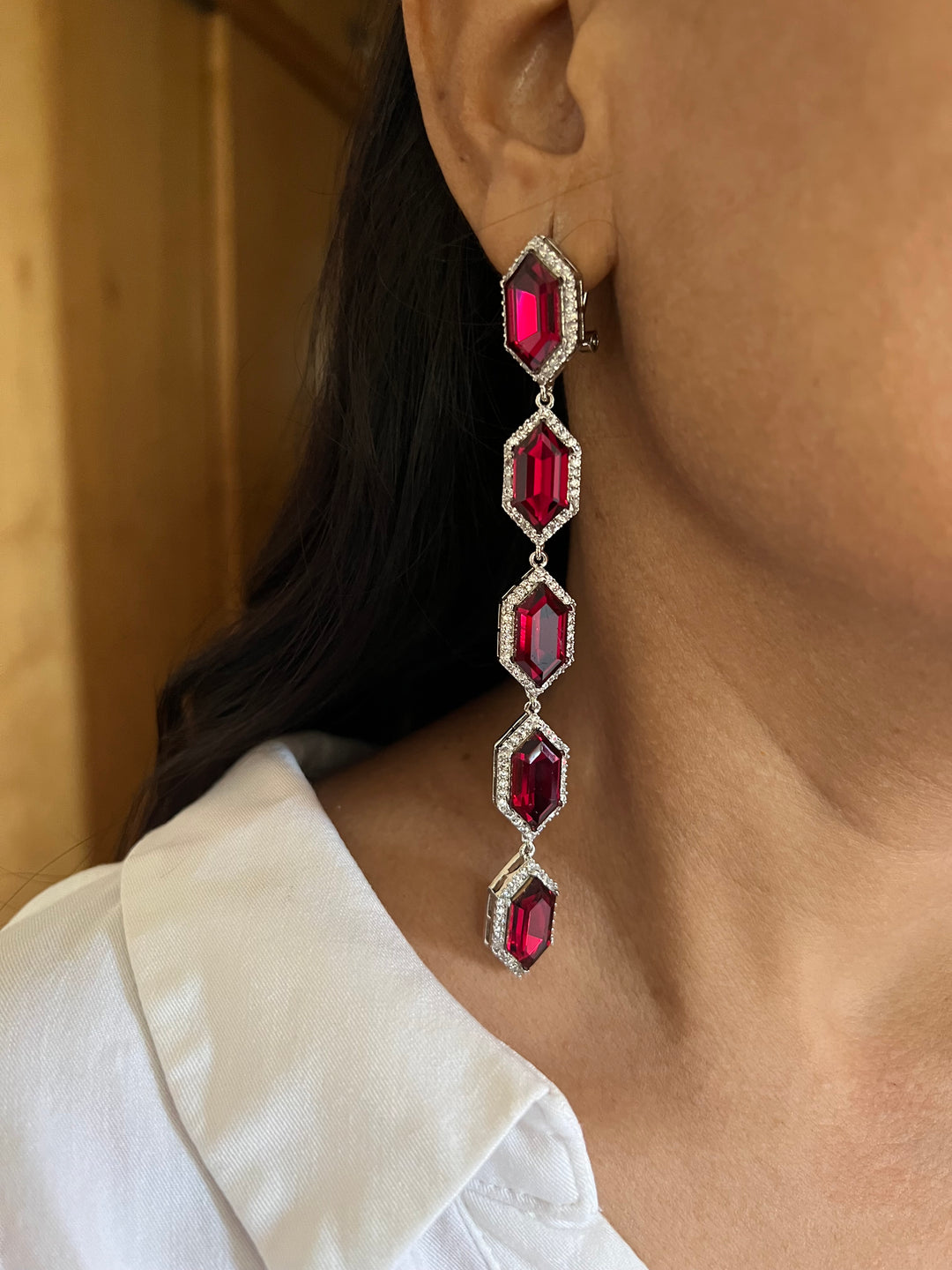 Elegant Crystal Stone Earrings for Showstopping Events