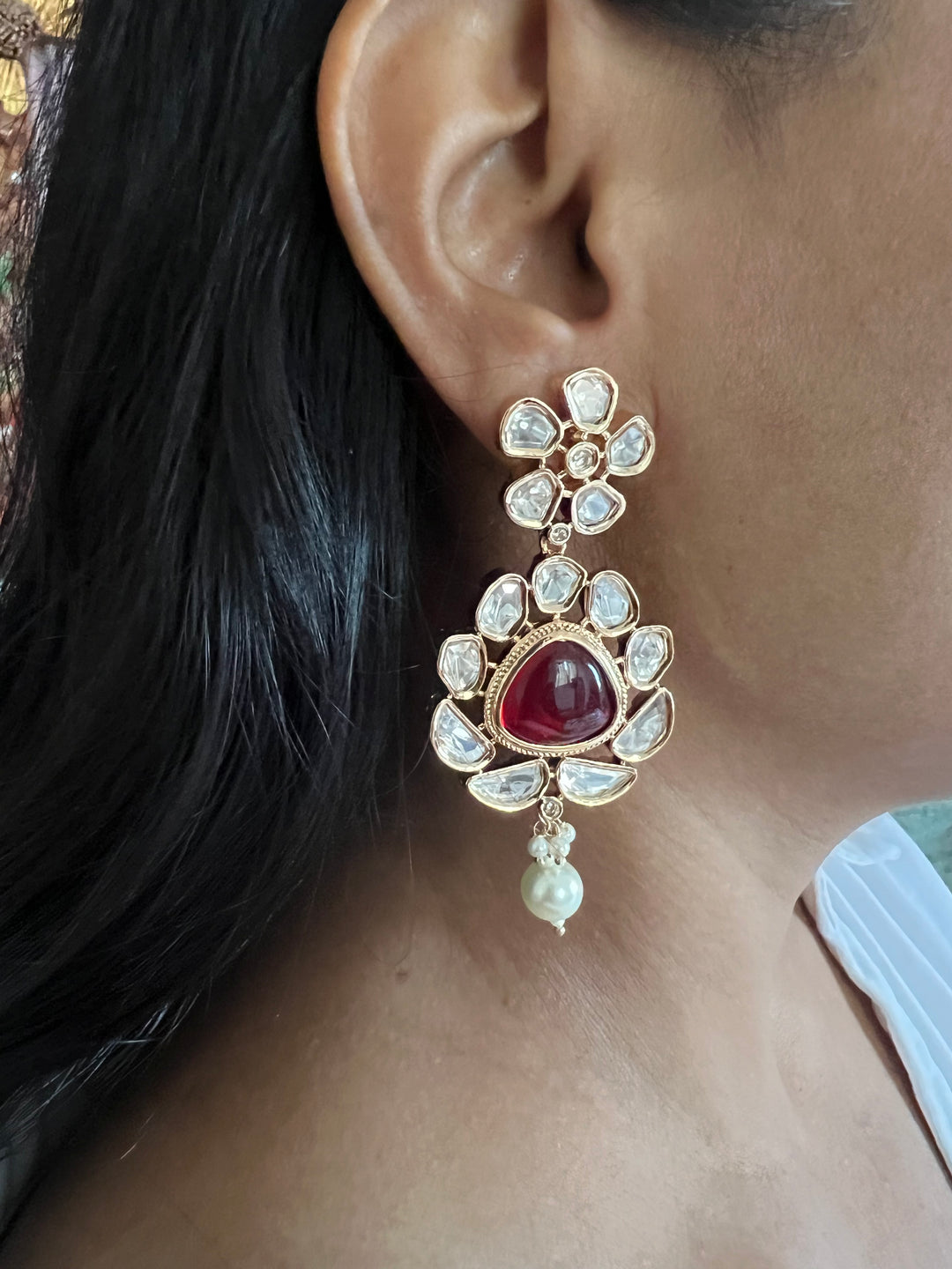 Exquisite Kundan Earrings for Glamorous Occasions