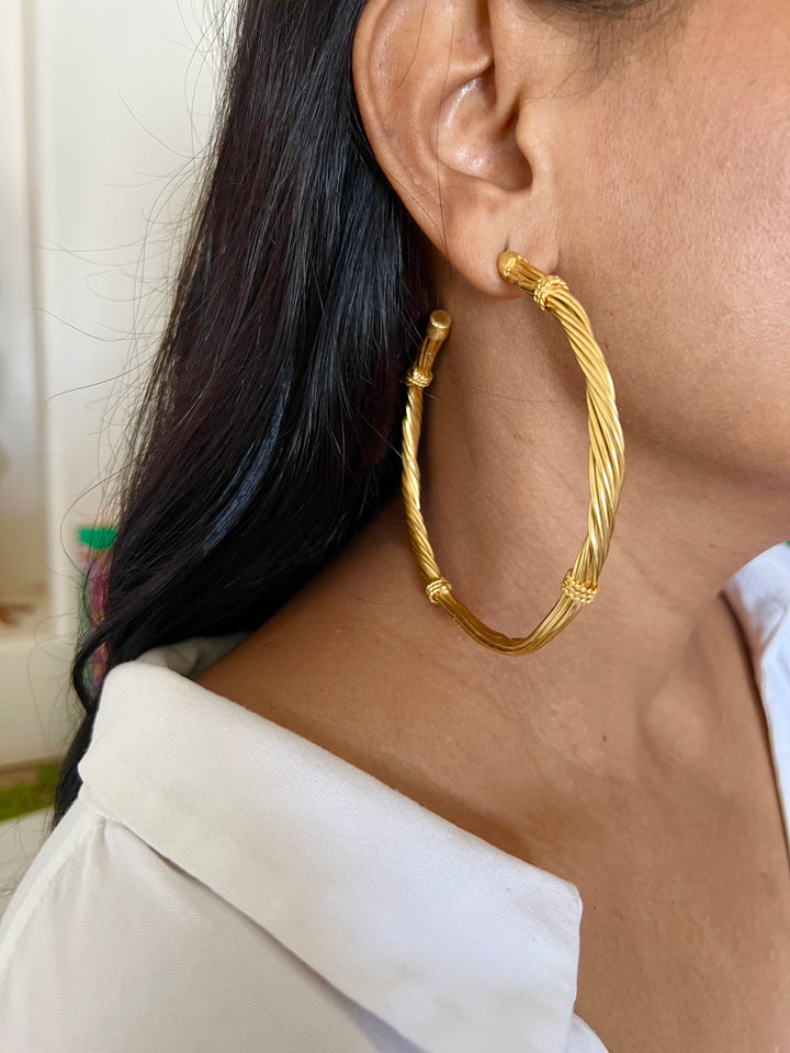Bold Gold Tone Hoops