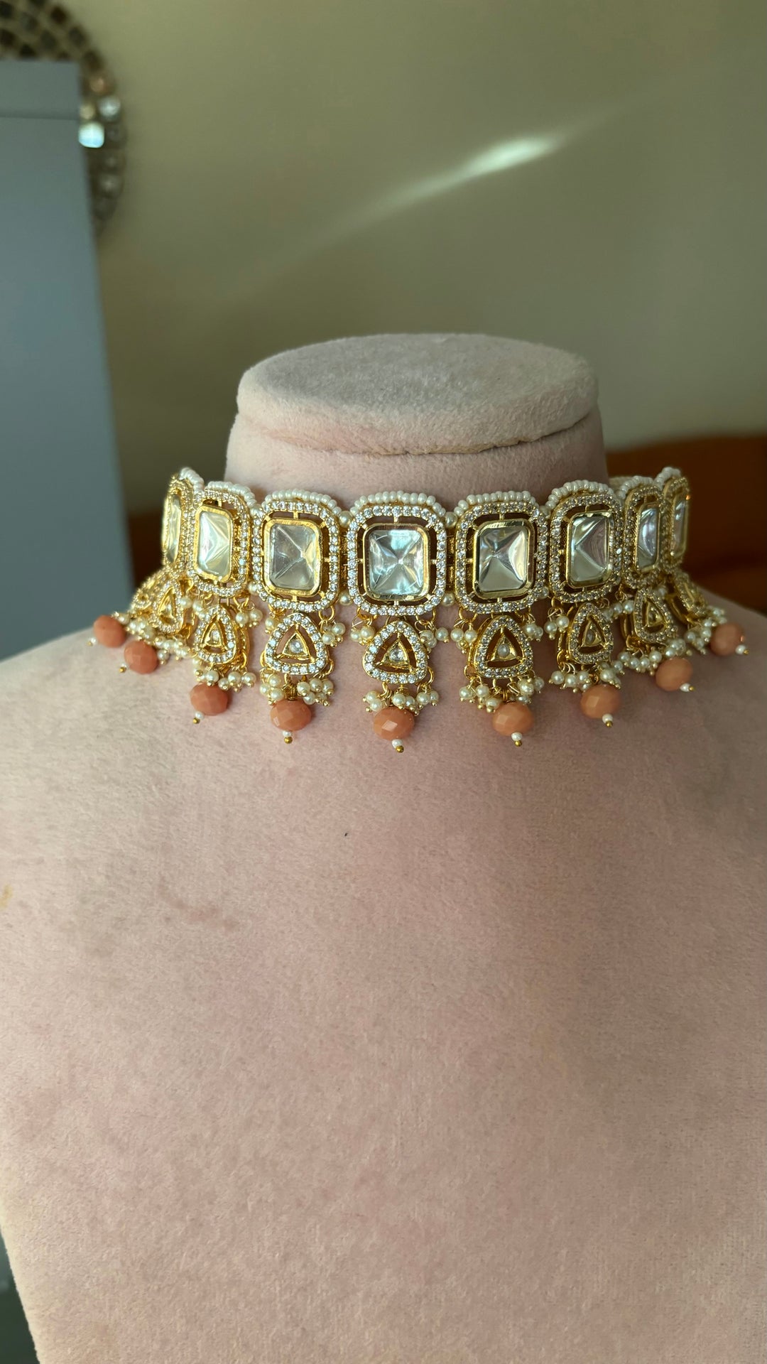 Elegant Choker Set - Unmatched Quality and Style