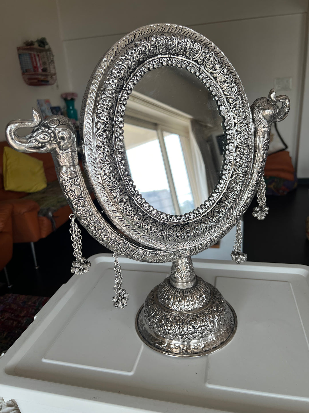 Professional Decorative Makeup Mirror for Queens/ Mirror for Jewlery