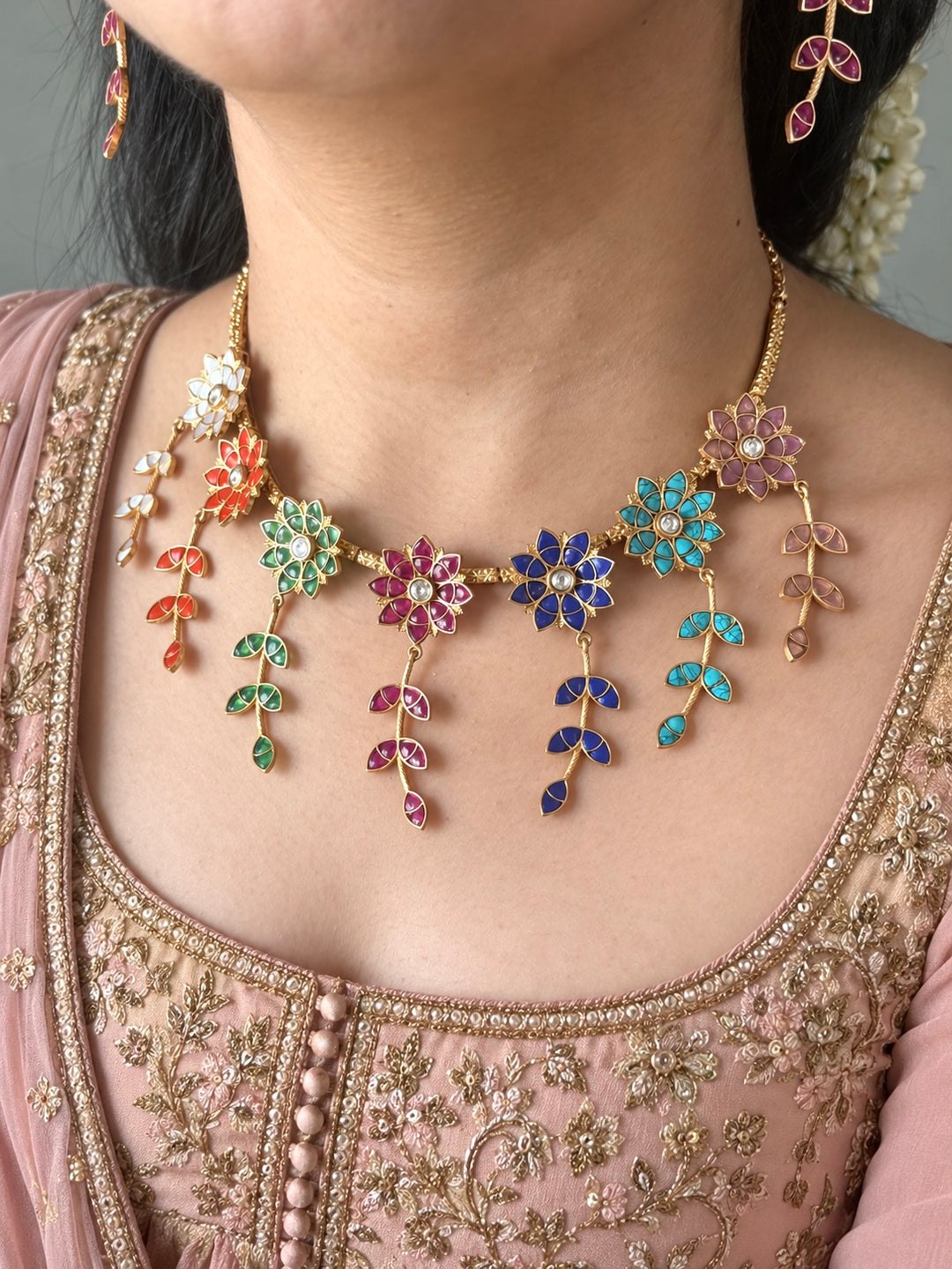 Multicolour Jadau Flower and Leaf Necklace Set