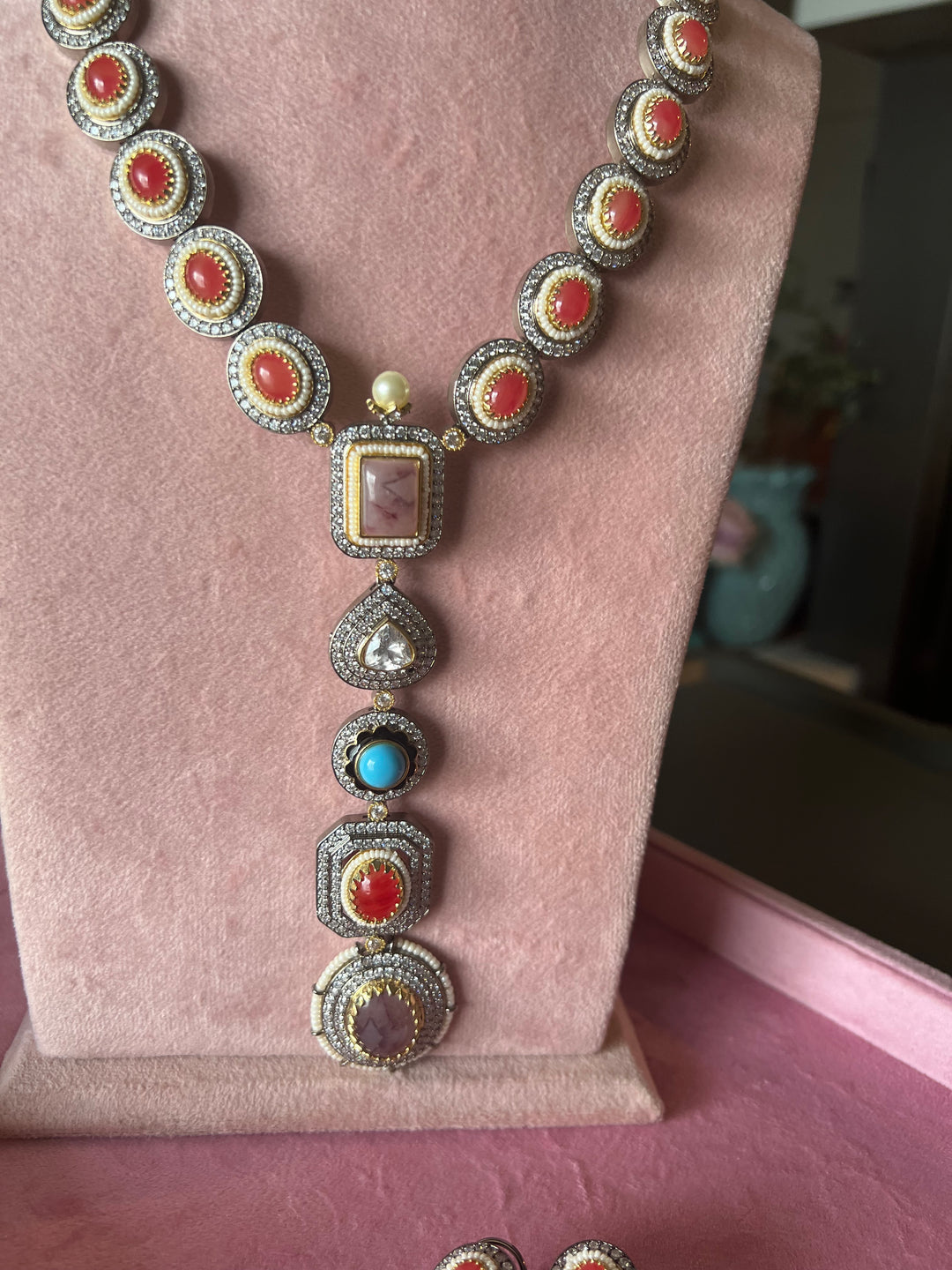 Exquisite Designer Necklace Set for Weddings and Cocktail Events