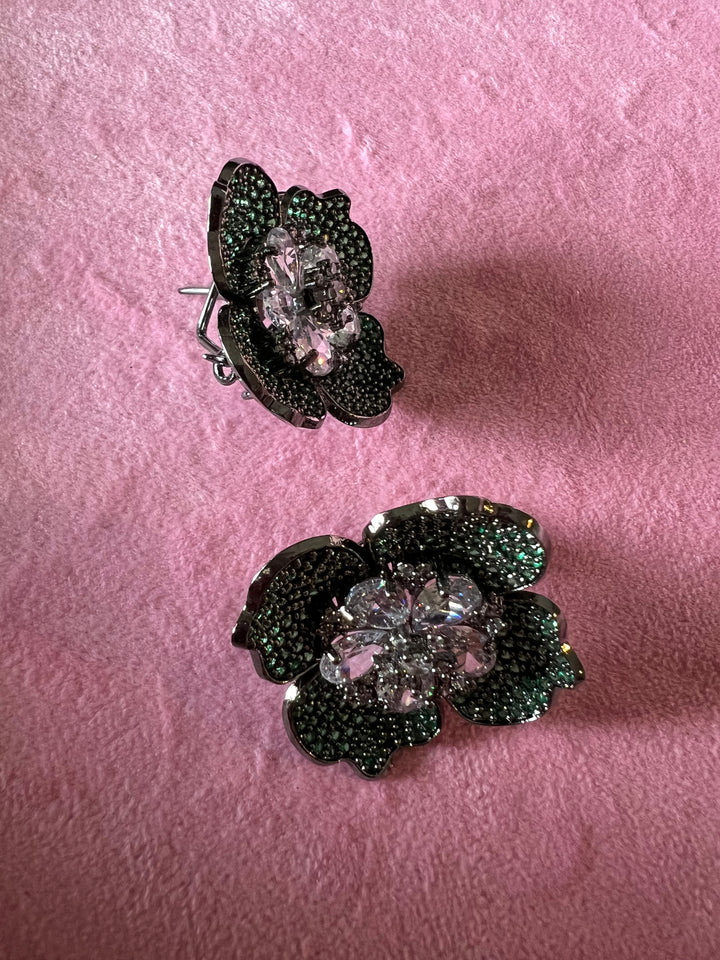 Elegant CZ Flower Stud Earrings – Timeless Beauty