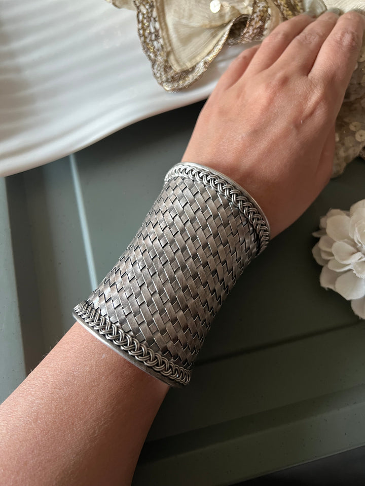 SHIVKA Pure 925 Silver Handcuff