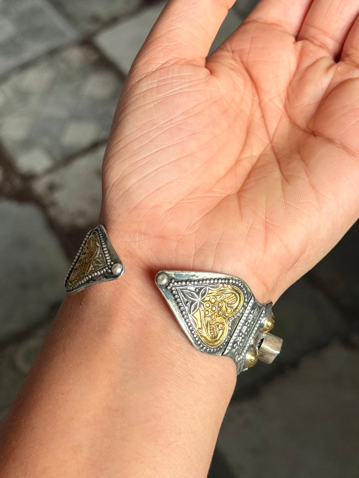 SHIVKA Fusion Moissanite 925 Silver Cuff Kada | Dual Tone Mesh Design | Openable | 49g