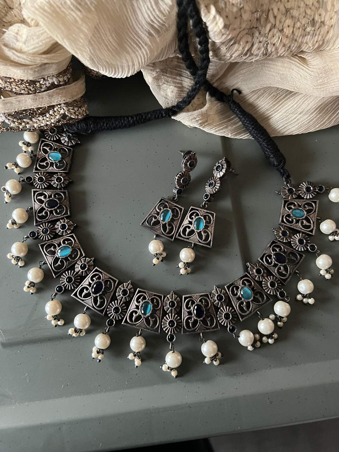 Vintage Artistic Necklace with Statement Earrings
