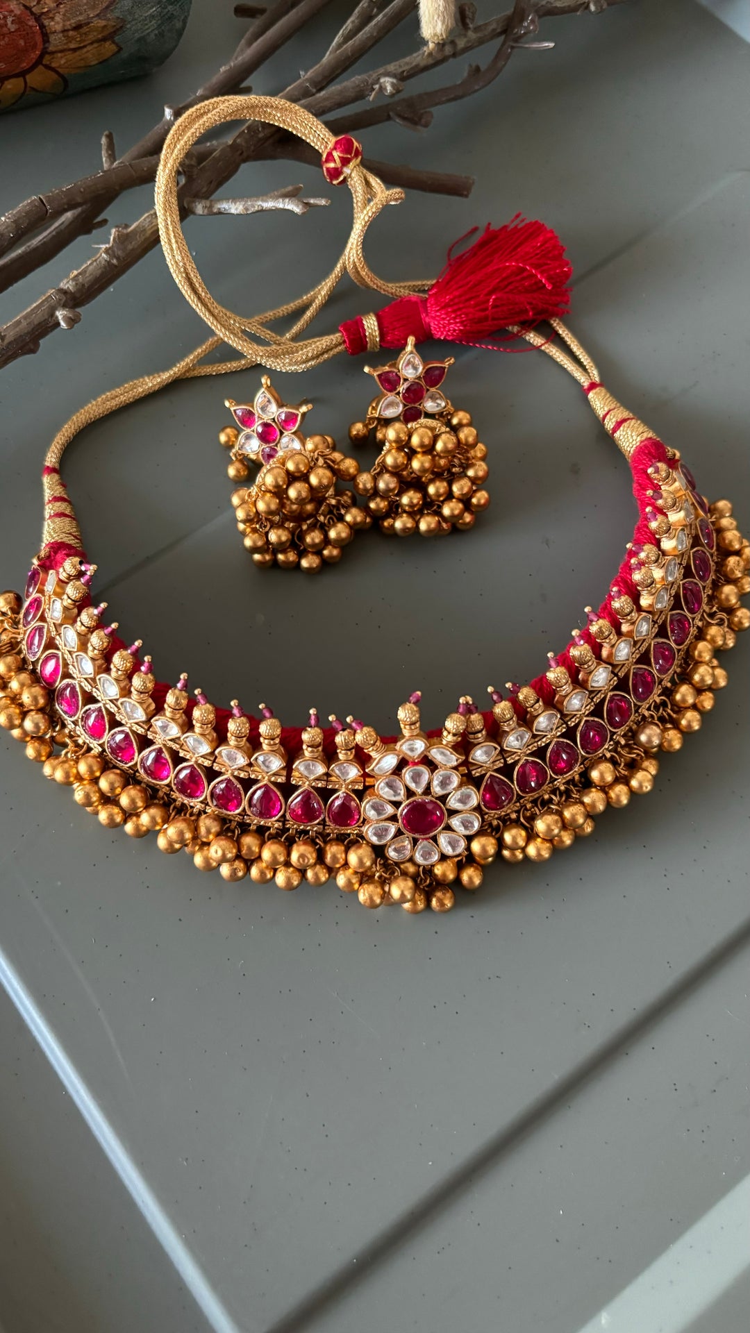 Elegant Wedding Choker Necklace Set - Unmatched Quality and Style