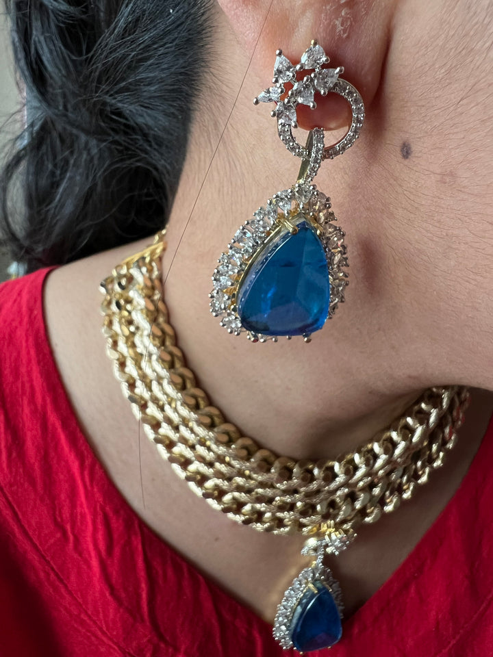 Exquisite Pendant Necklace Set - A Masterpiece of Elegance