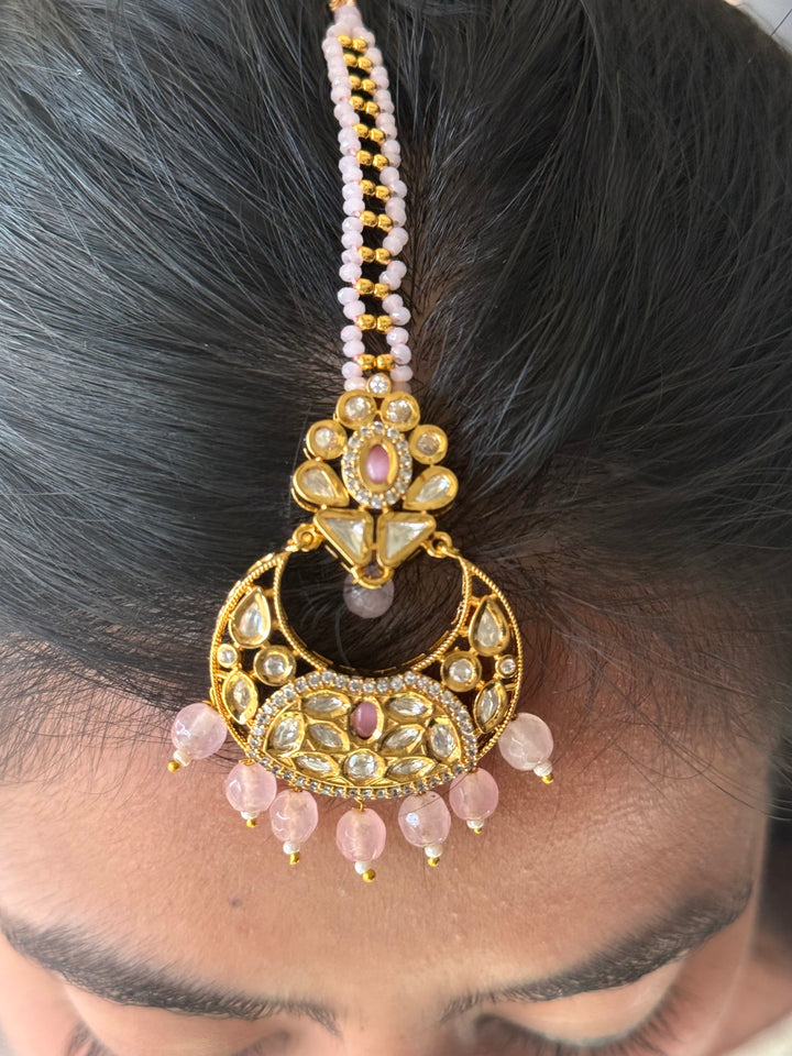 Gorgeous Pink Beads Kundan Maangtikka