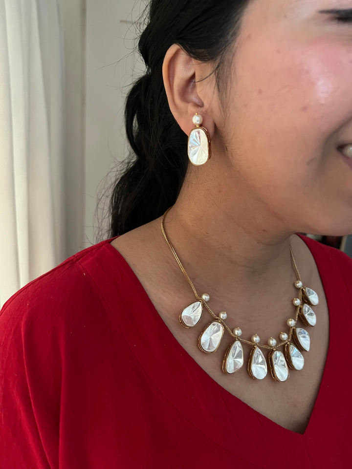 SHIVKA Kundan Pearl Necklace Set | Stud Earrings | Bridal Jewelry