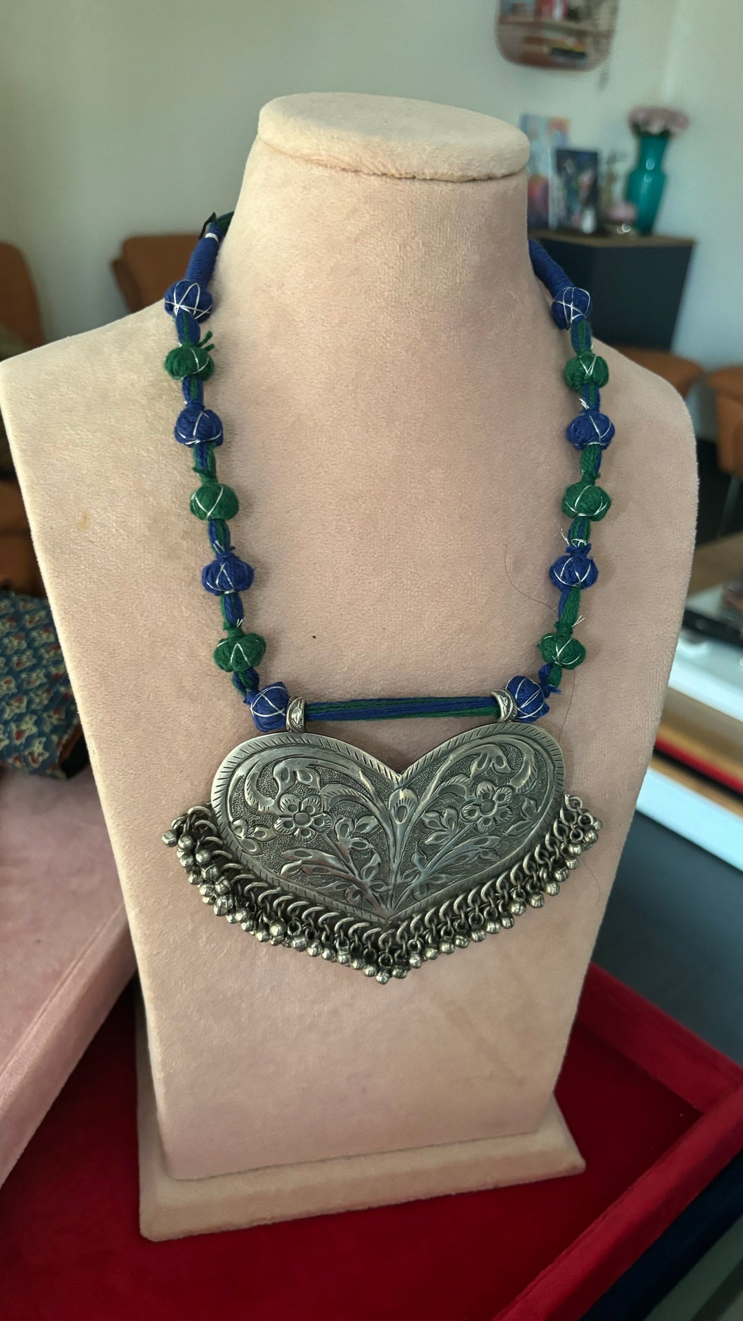 Statement Antique Pendant Necklace - A Timeless Masterpiece