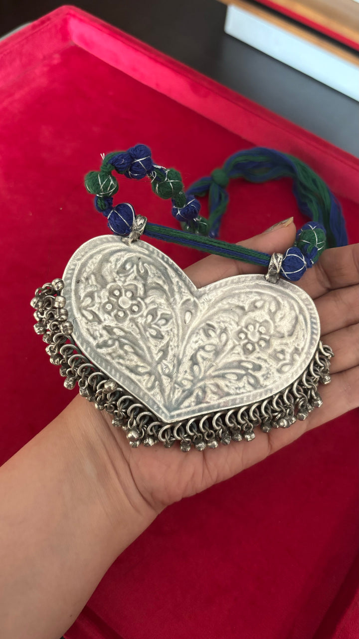 Statement Antique Pendant Necklace - A Timeless Masterpiece