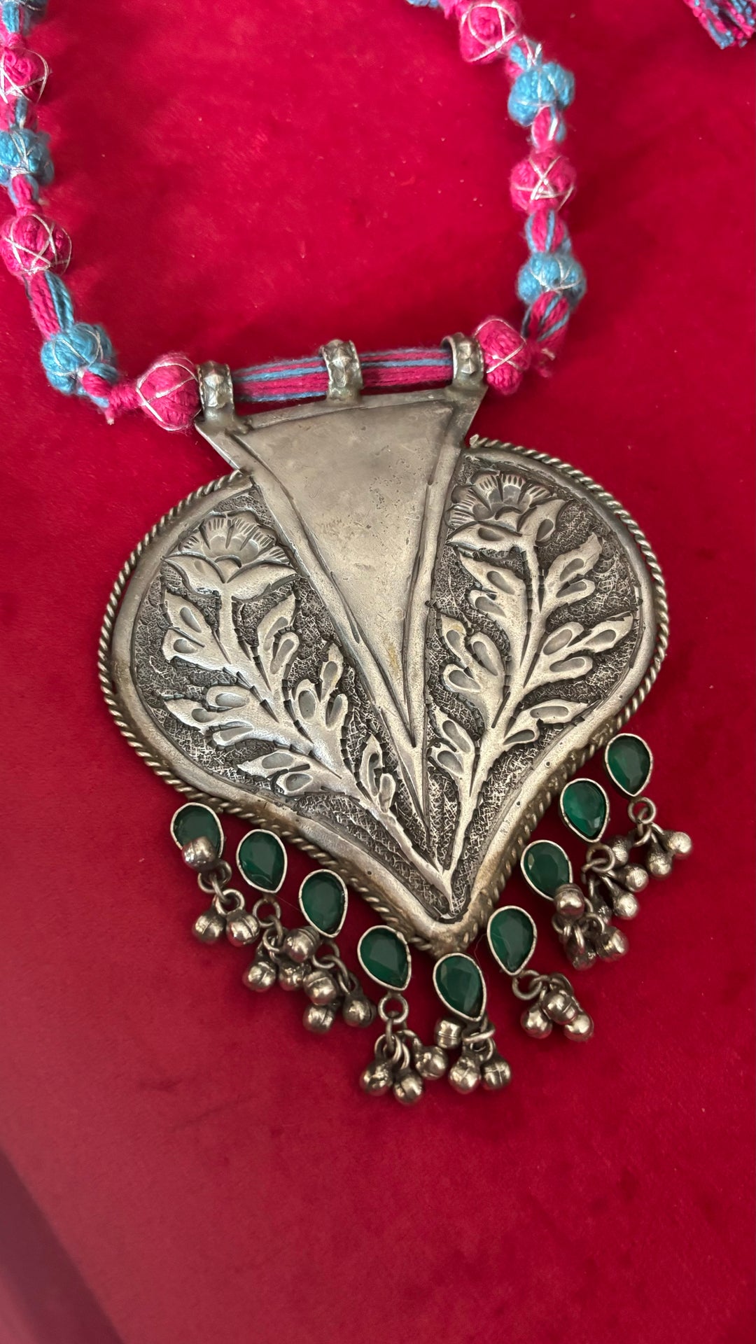 Statement Antique Pendant Necklace - A Timeless Masterpiece