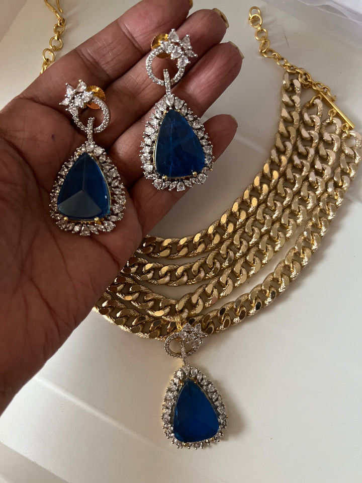 Exquisite Pendant Necklace Set - A Masterpiece of Elegance