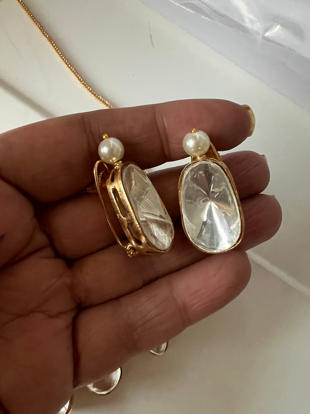 SHIVKA Kundan Pearl Necklace Set | Stud Earrings | Bridal Jewelry