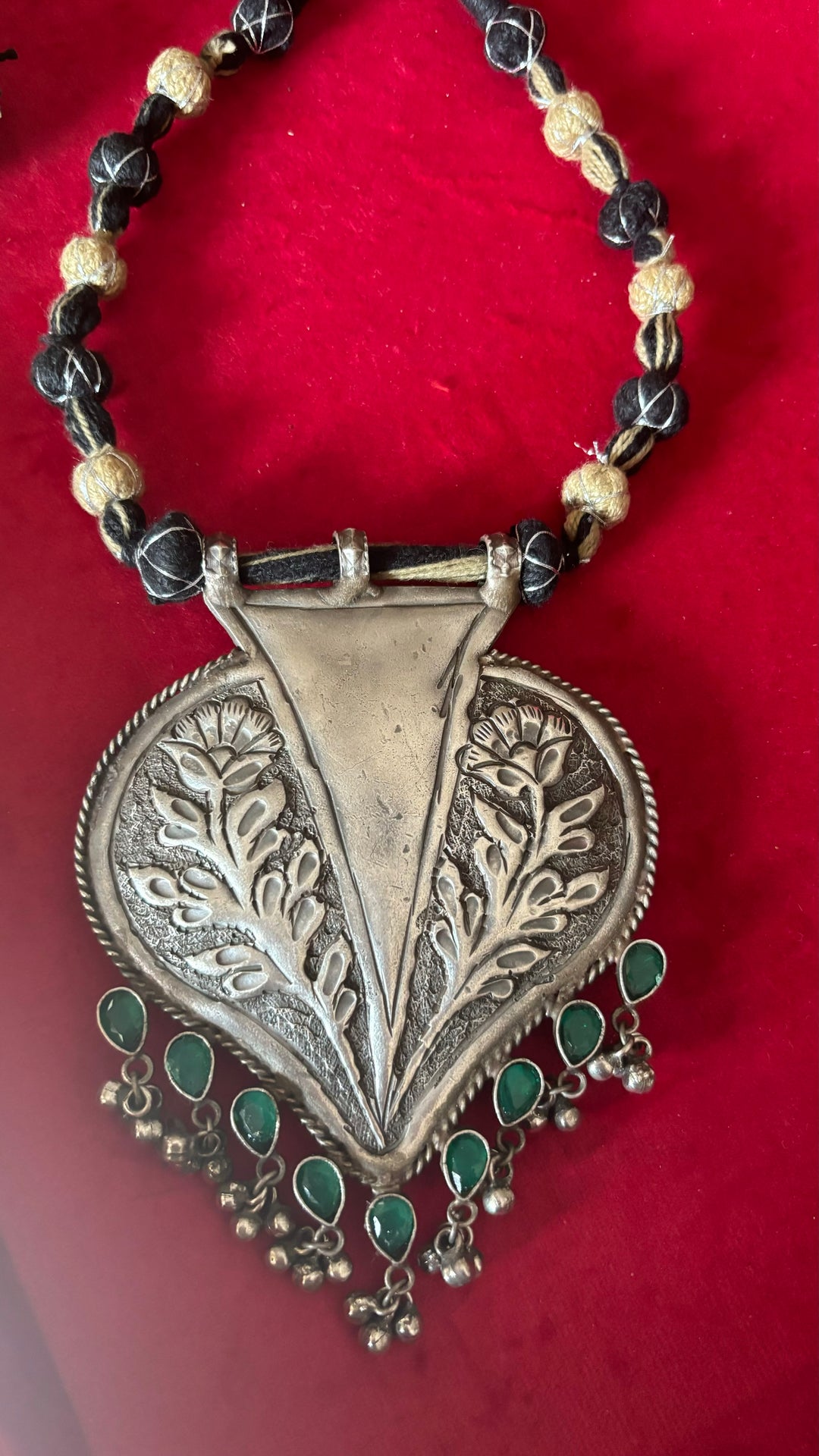 Statement Antique Pendant Necklace - A Timeless Masterpiece