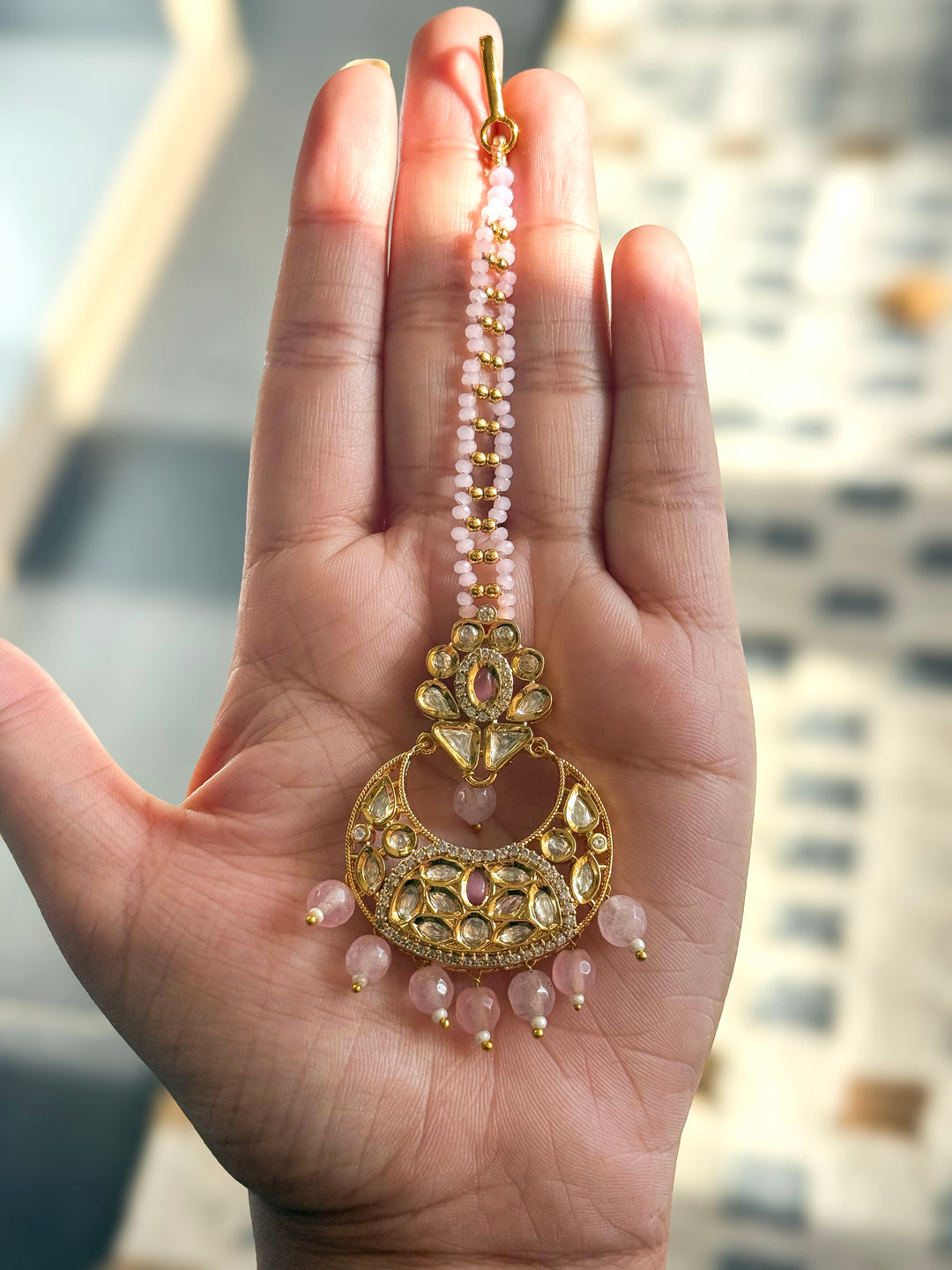 Gorgeous Pink Beads Kundan Maangtikka