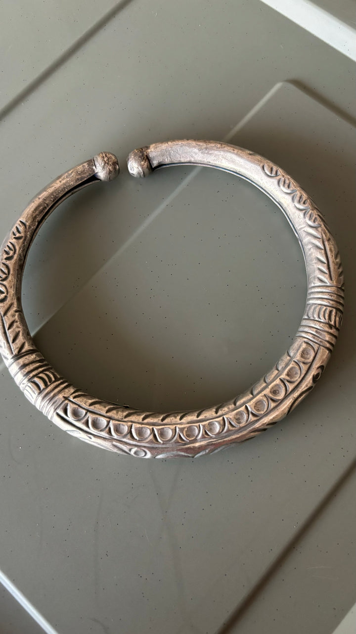 Antique Brass Hasli Necklace - A Timeless Masterpiece