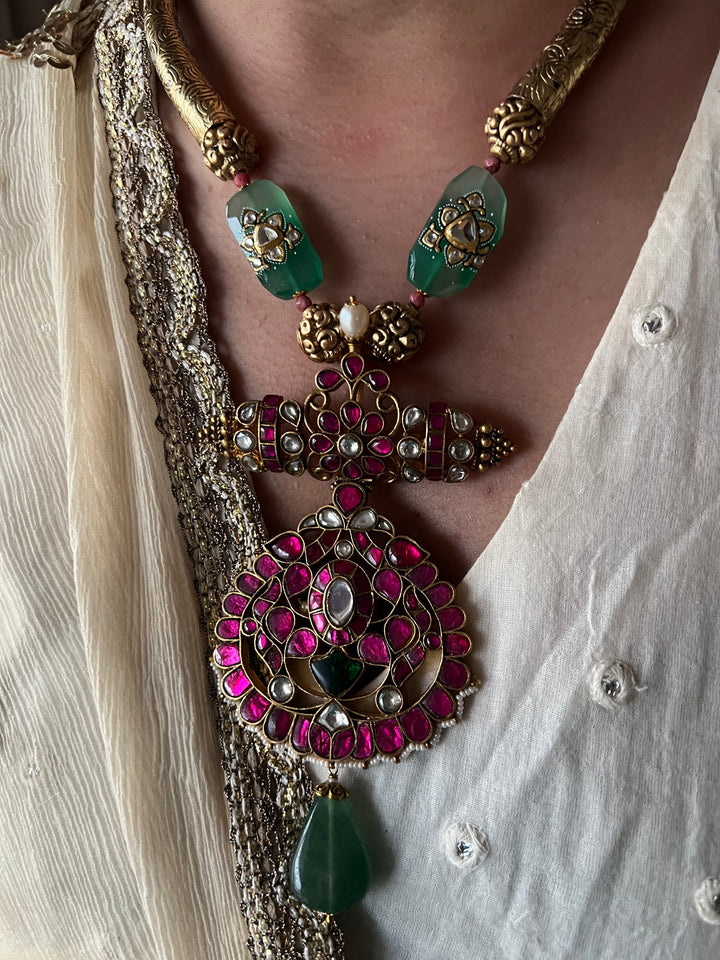 SHIVKA Jadau Antique Fusion Necklace Set | Kundan | Aventurine | Bridal Jewelry