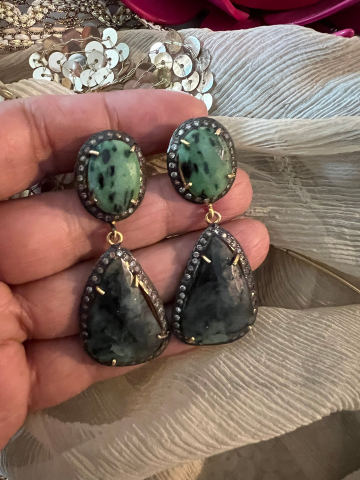 Multi Sapphire Silver Necklace Set - Unmatched Quality and Style