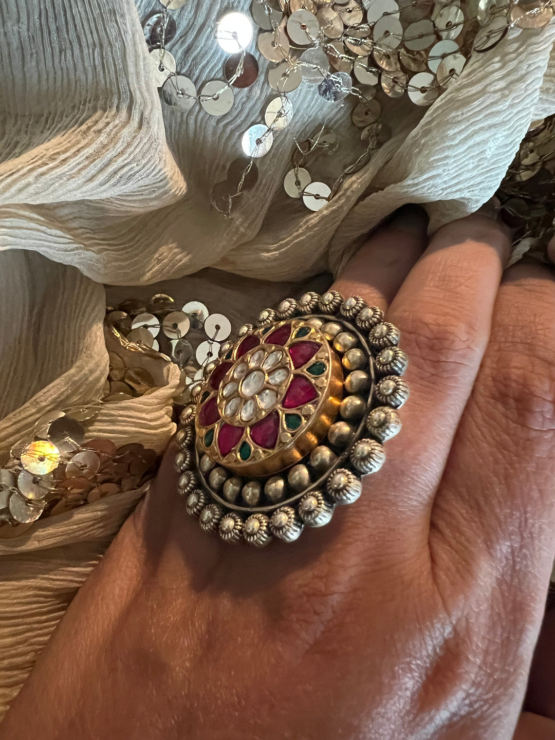 Kundan Silver Ring - A Touch of Timeless Beauty