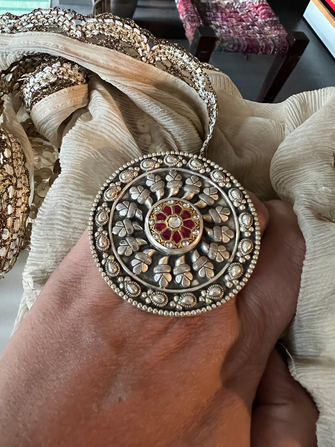 Kundan Silver Ring - A Touch of Timeless Beauty
