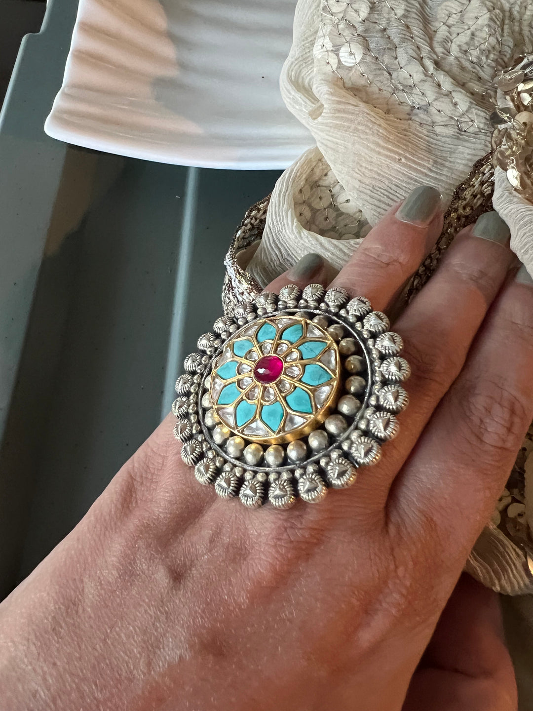 Kundan Silver Ring - A Touch of Timeless Beauty