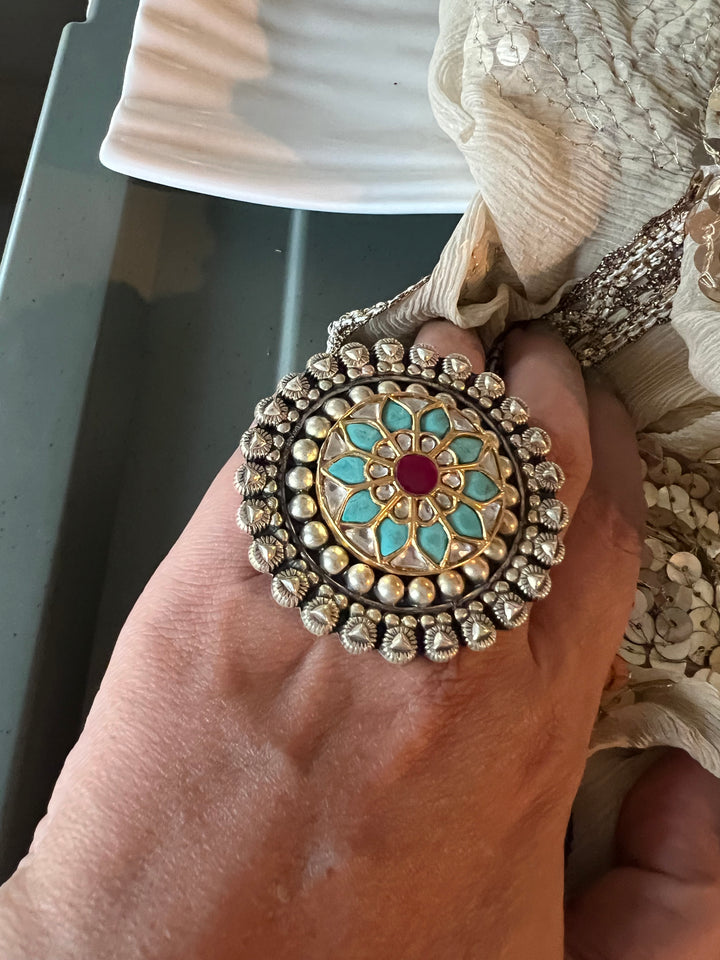 Kundan Silver Ring - A Touch of Timeless Beauty