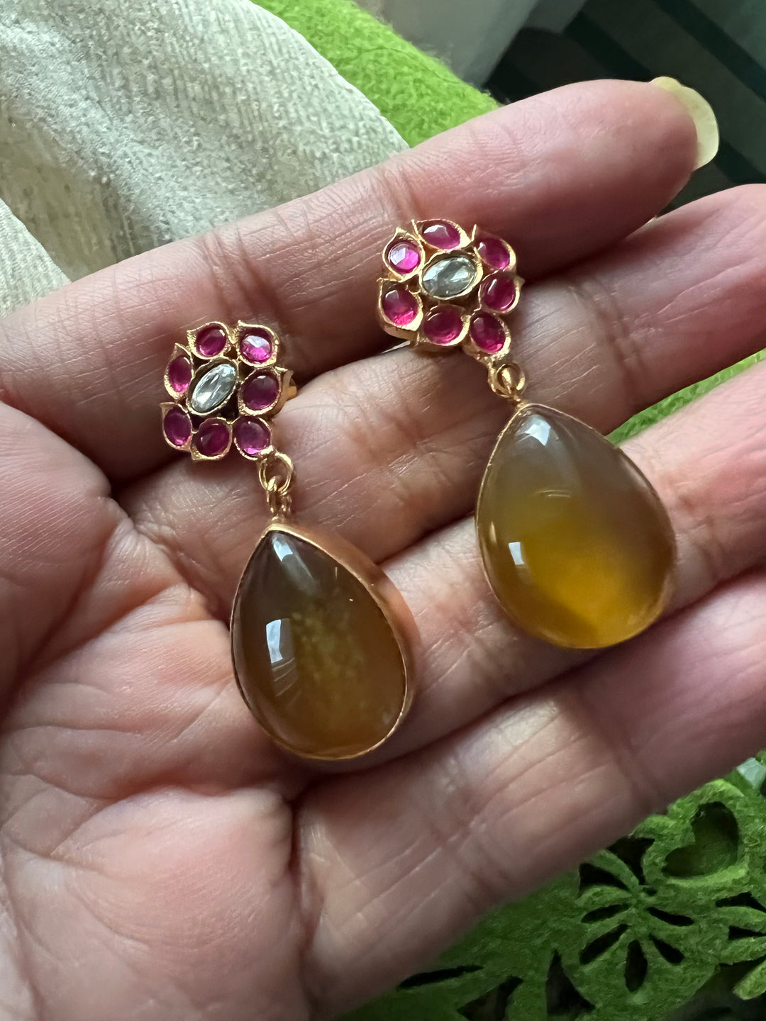 SHIVKA Citrine Kundan Choker Set | Antique Gold | Bridal Necklace